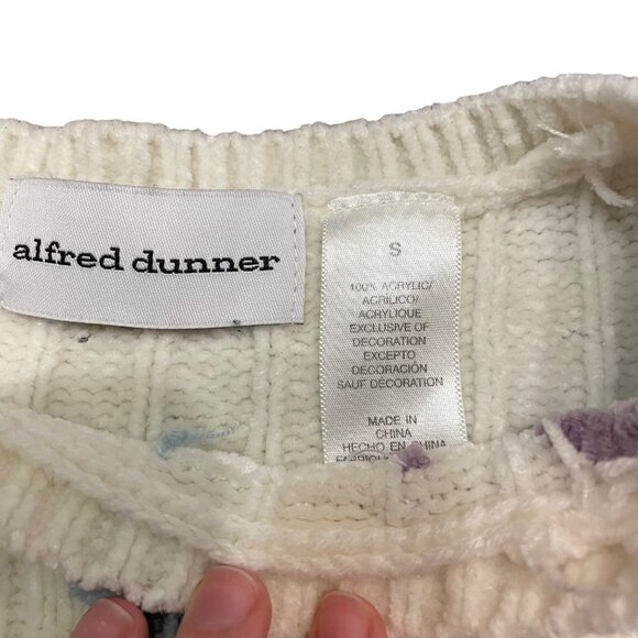 Vintage Alfred Dunner Floral Embroidered Beaded Cream Sweater S - Picture 3 of 5